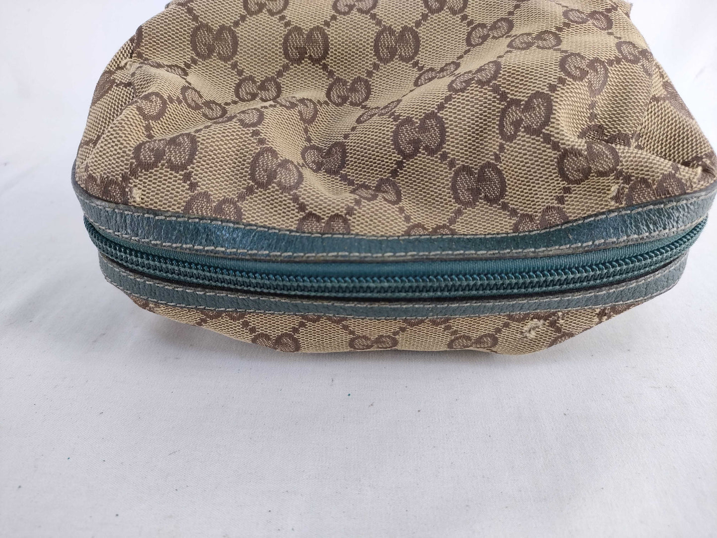 GUCCI 29595 Pouch Brown x Beige GG Canvas Pouch