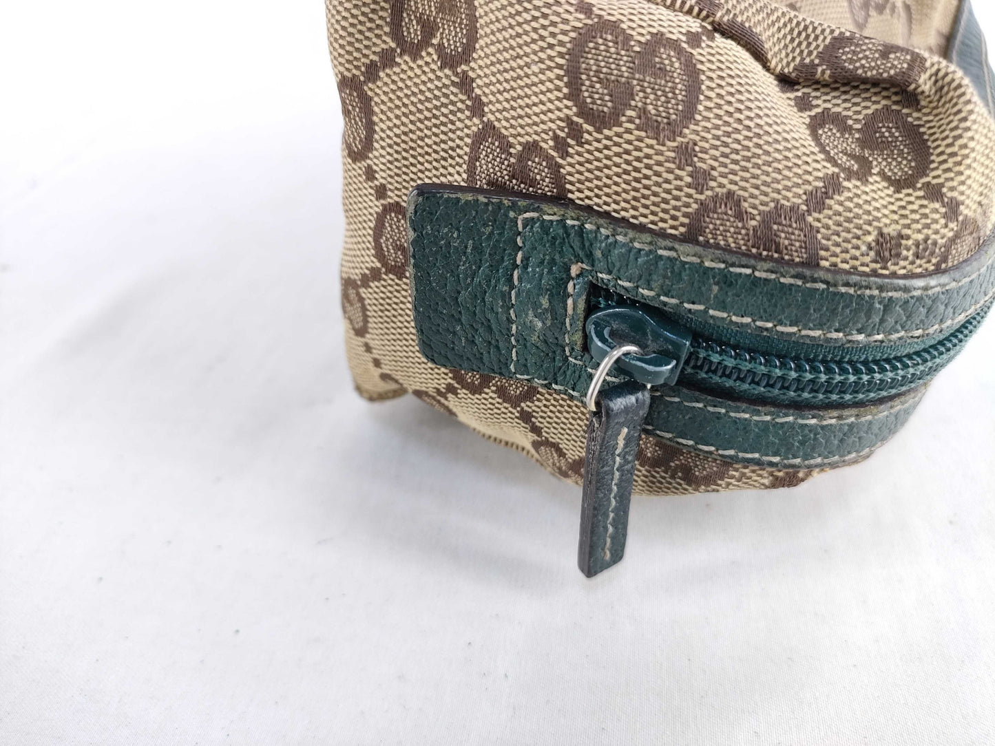 GUCCI 29595 Pouch Brown x Beige GG Canvas Pouch
