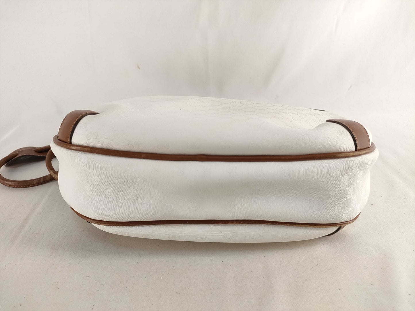 GUCCI 001/104 Shoulder Bag Micro GG PVC and Leather White and Brown Shoulder Bag