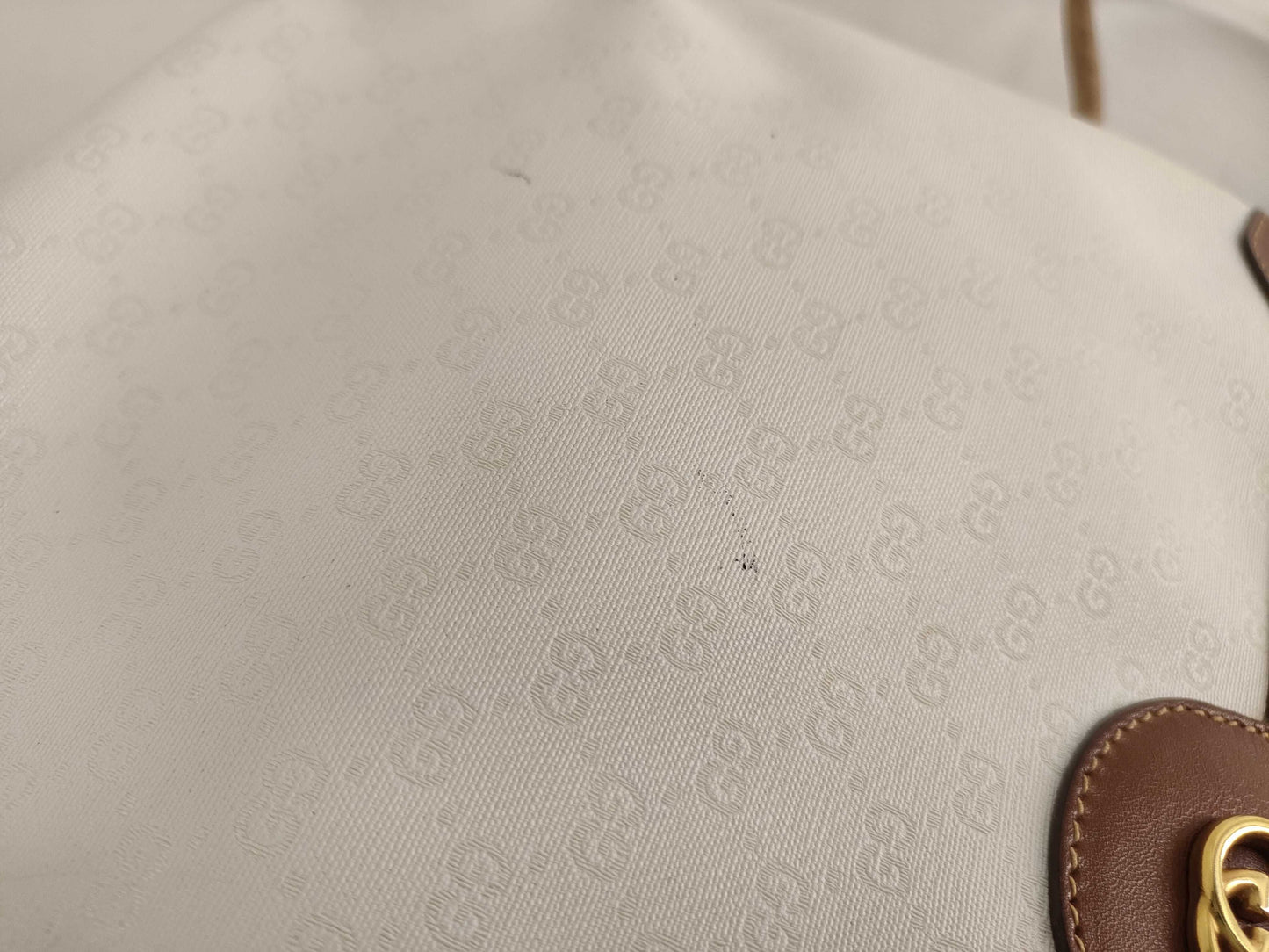 GUCCI 001/104 Shoulder Bag Micro GG PVC and Leather White and Brown Shoulder Bag