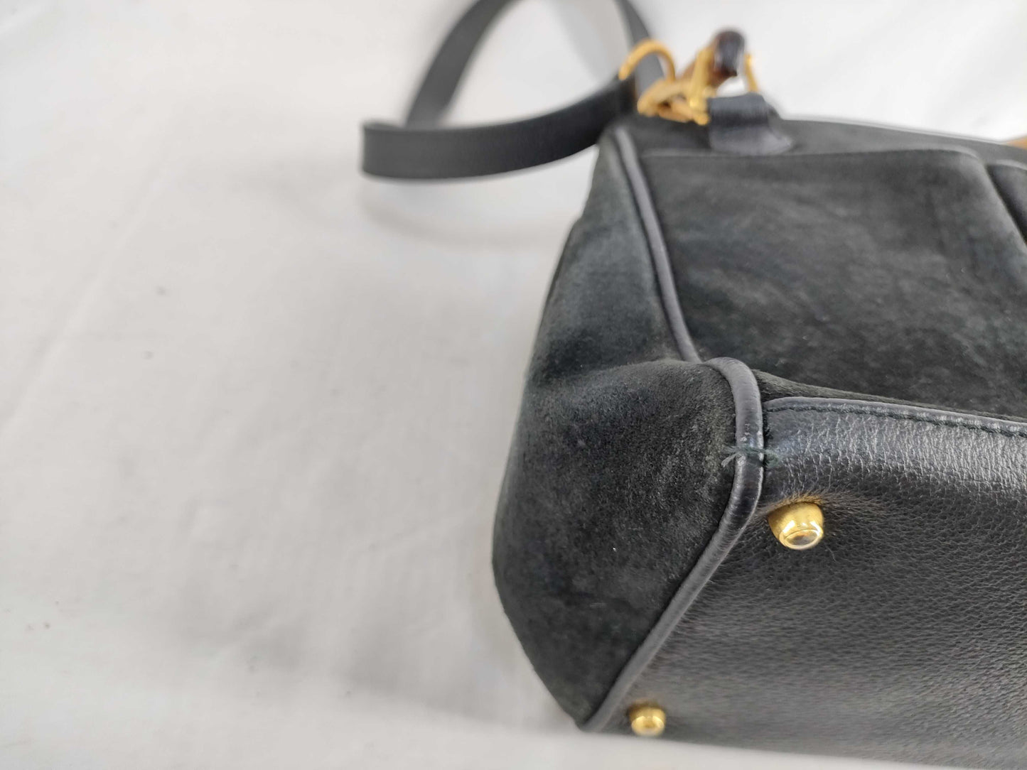 GUCCI Bamboo Gucci Shoulder Bag/Handbag 2-Way Bamboo Suede Black Handbag