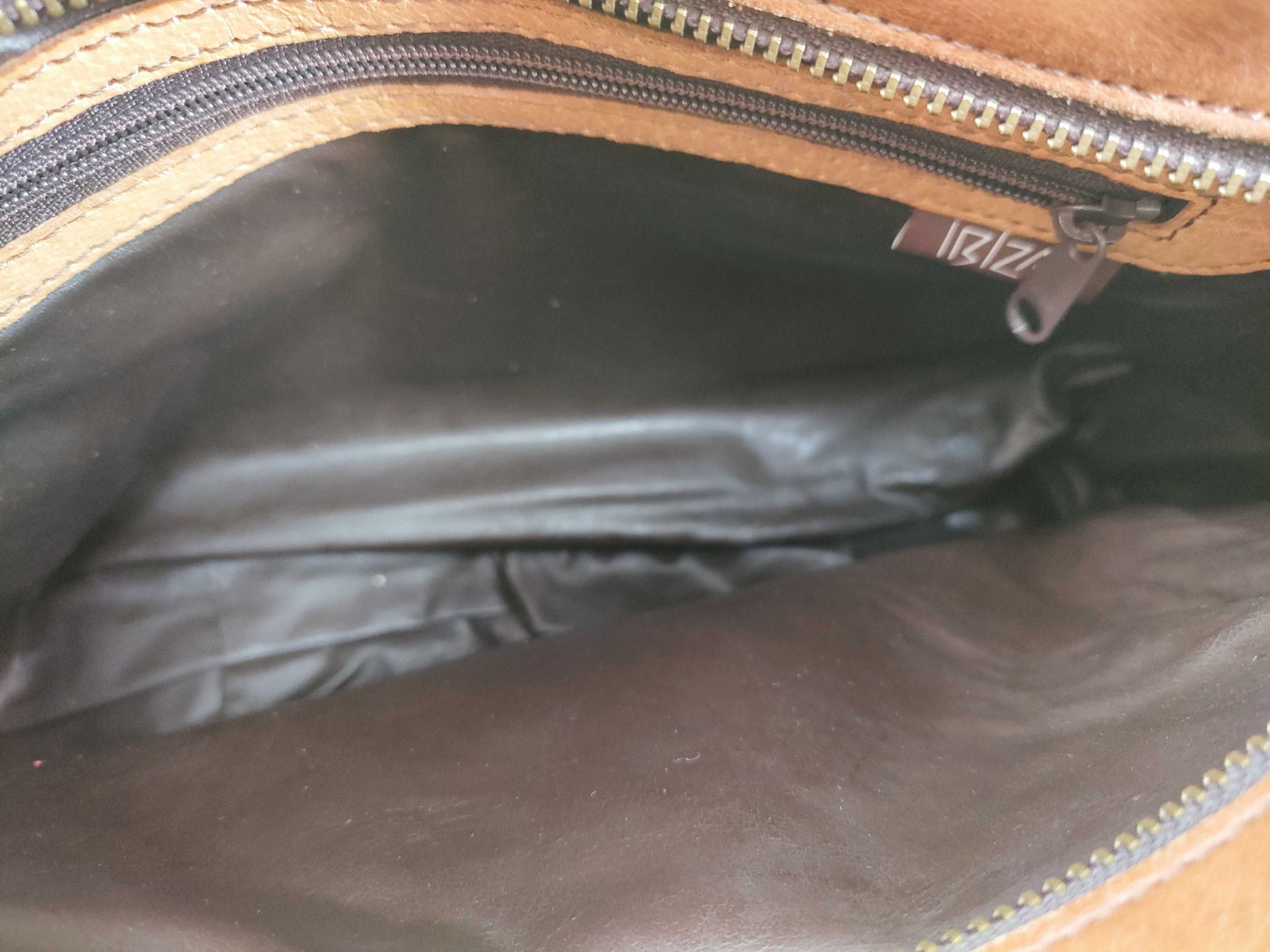 IBIZA Leather Bag 2-Piece Handbag