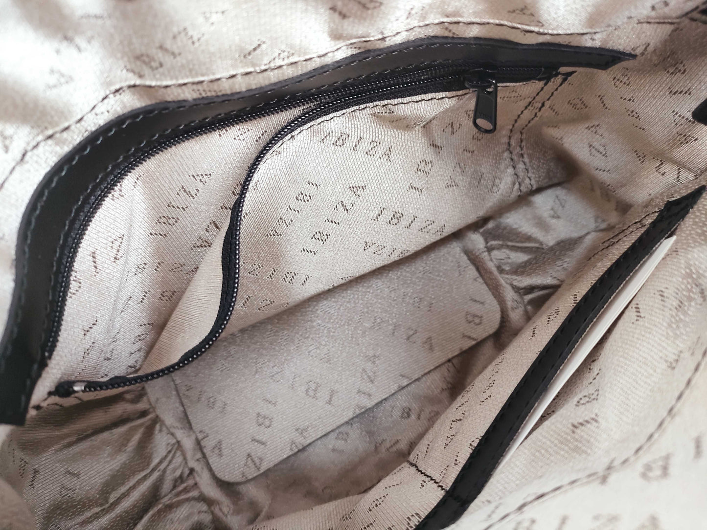 IBIZA Leather 2-Piece Shoulder Bag Set