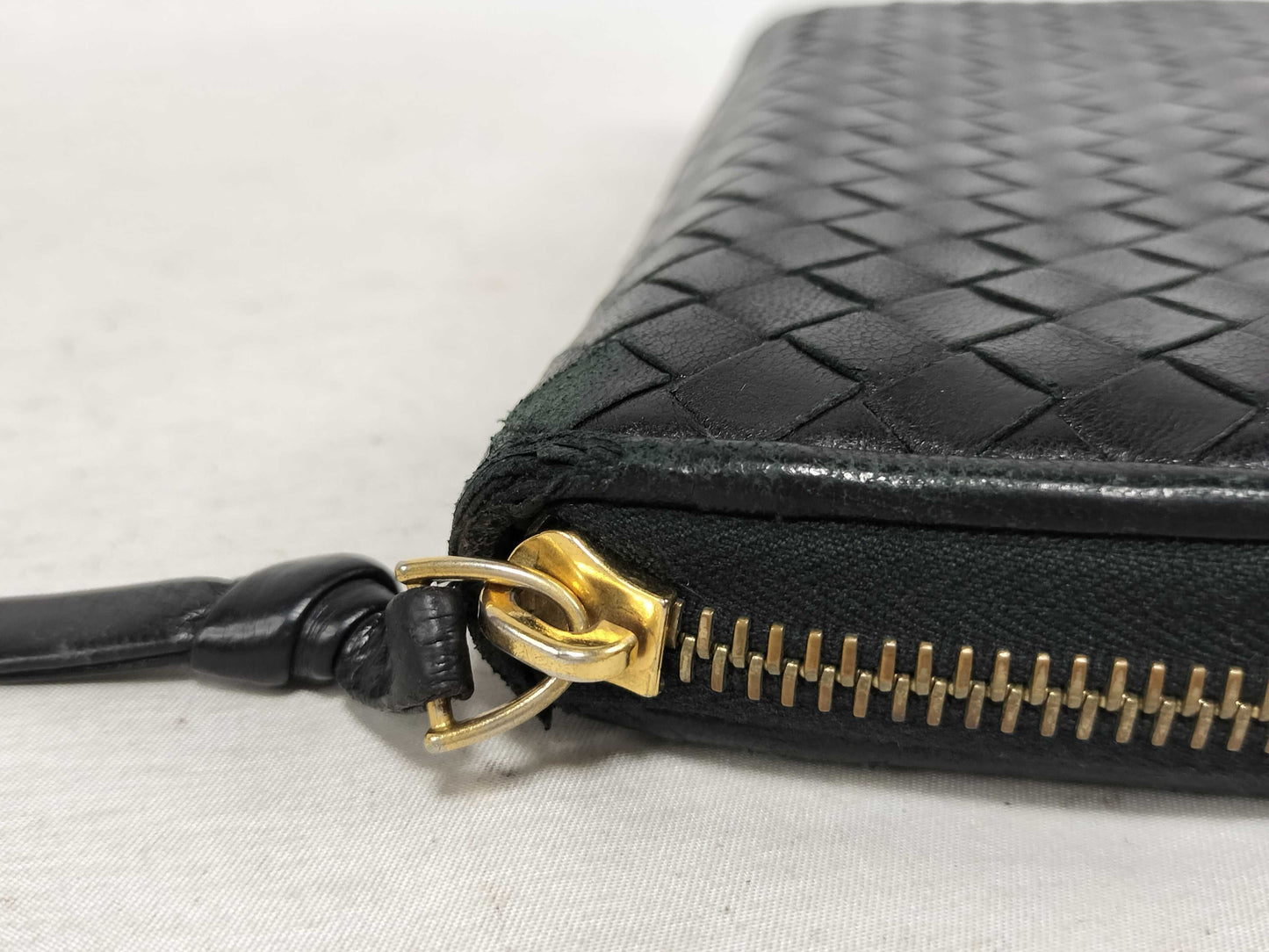 BOTTEGA VENETA Intrecciato Zippy Wallet