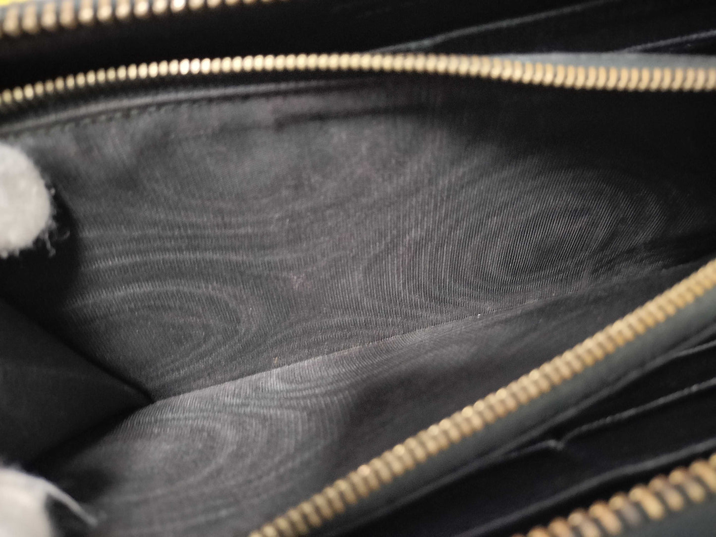 BOTTEGA VENETA Intrecciato Zippy Wallet