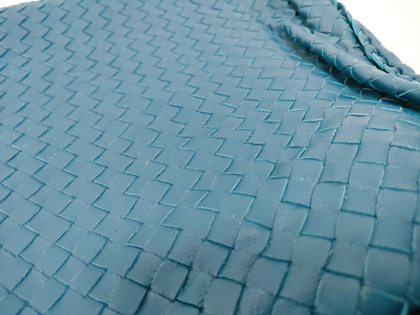 BOTTEGA VENETA Intrecciato Hobo Shoulder Bag