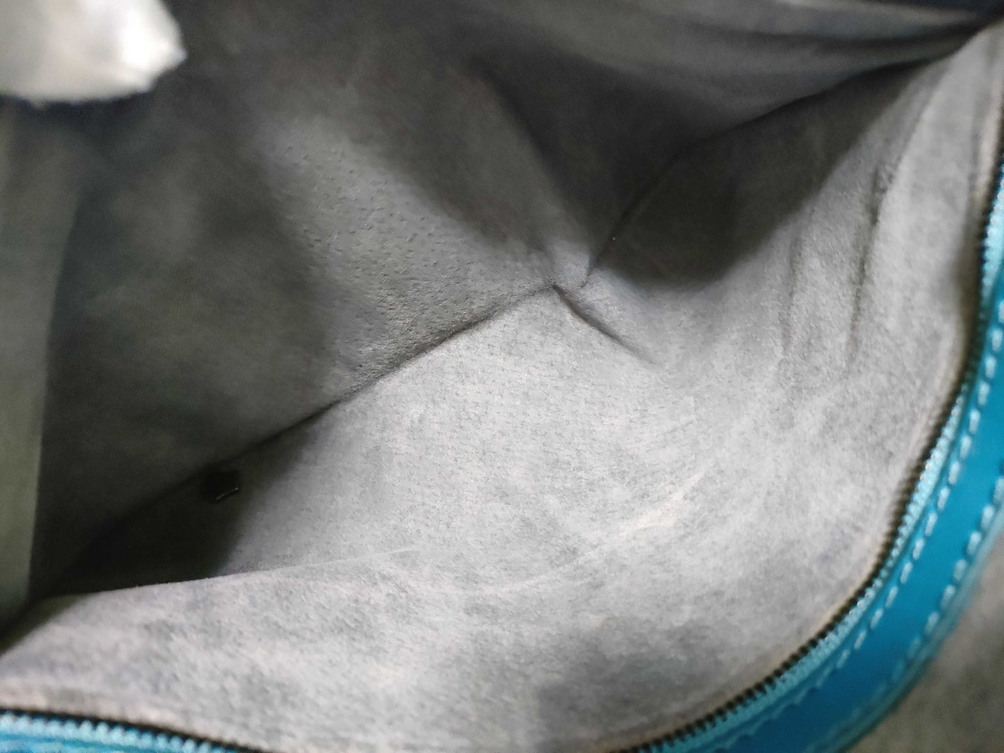 BOTTEGA VENETA Intrecciato Hobo Shoulder Bag