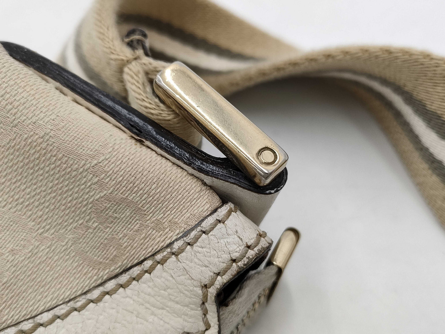 GUCCI shoulder bag
