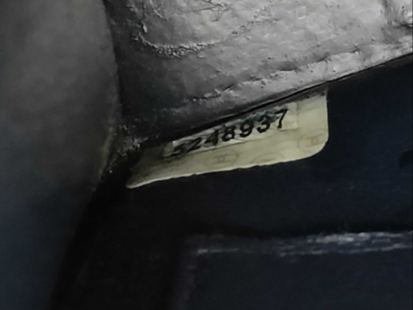 CHANEL Chain Tote Denim 937 Tote Bag