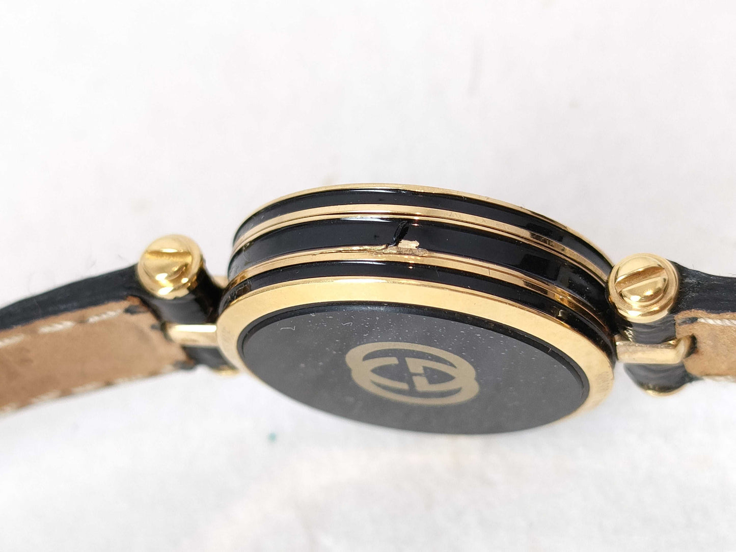 GUCCI GUCCI 2040L S/N 0061688 Round QZ GP/Black/Black Leather 21.5mm 16.5cm Box Women's Watch