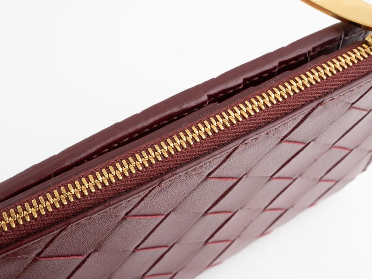 BOTTEGA VENETA Intrecciato Bottega Veneta 749940 Medium Intrecciato Bi-fold Zipper Wallet in Barolo Leather
