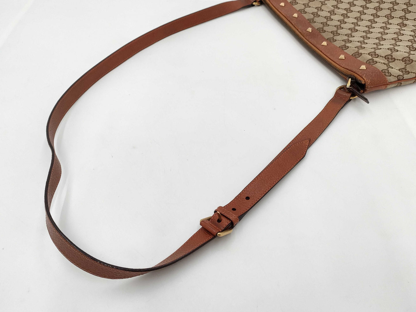 GUCCI 120894 GG Canvas Stud Shoulder Bag
