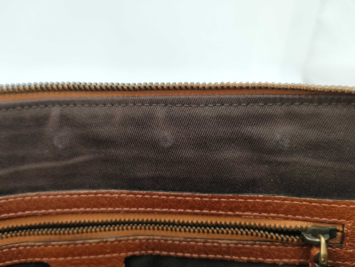 GUCCI 120894 GG Canvas Stud Shoulder Bag
