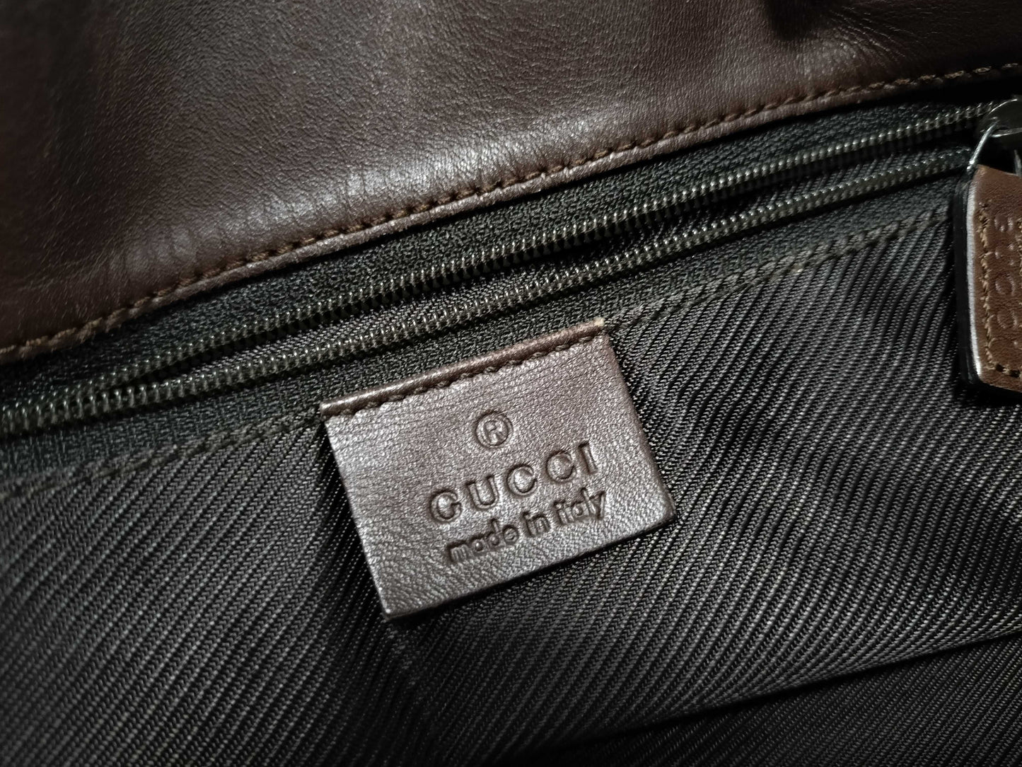 GUCCI GG Canvas Tote Bag Gucci GG Canvas Tote Bag