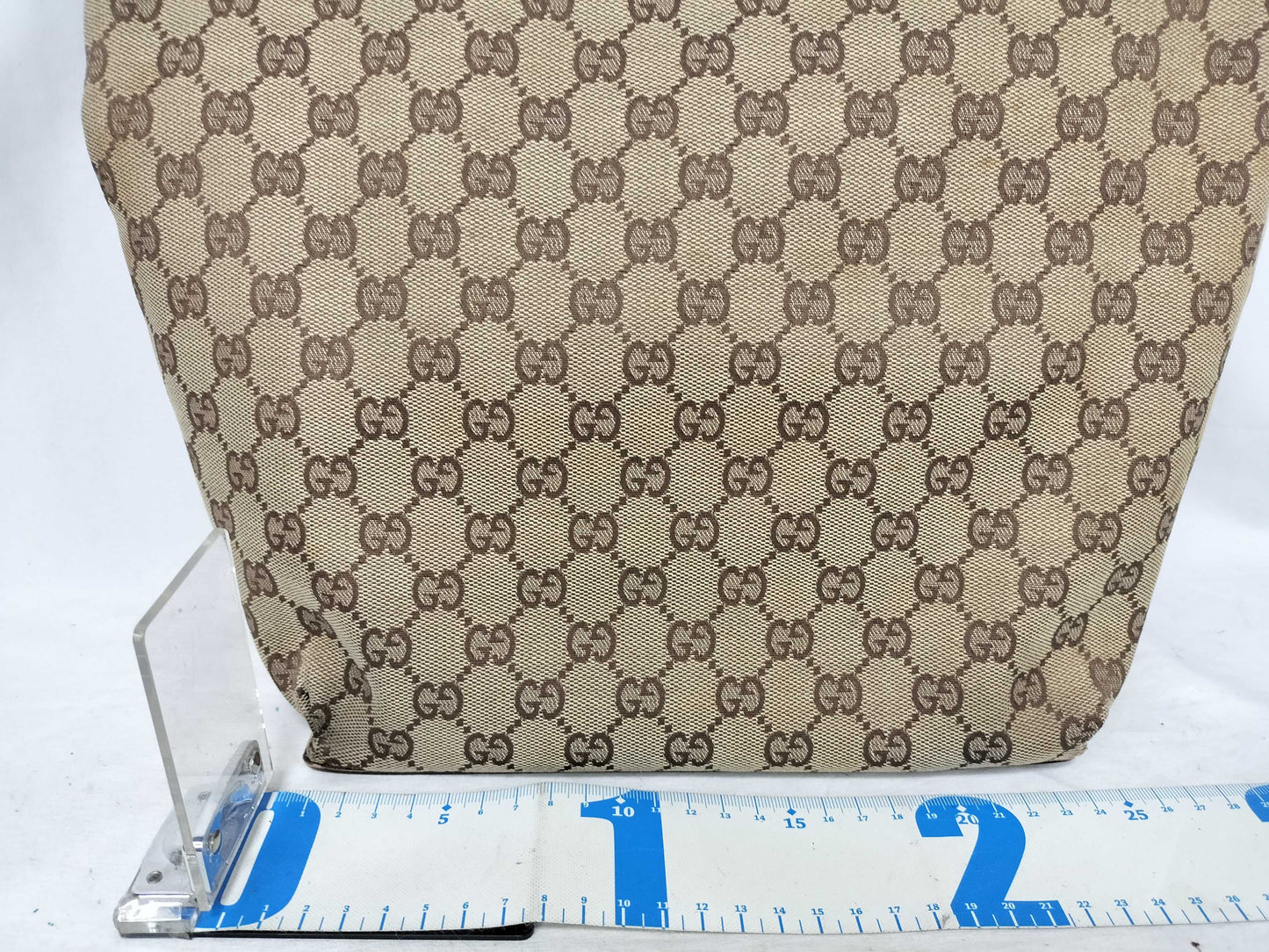 GUCCI GG Canvas Tote Bag Gucci GG Canvas Tote Bag