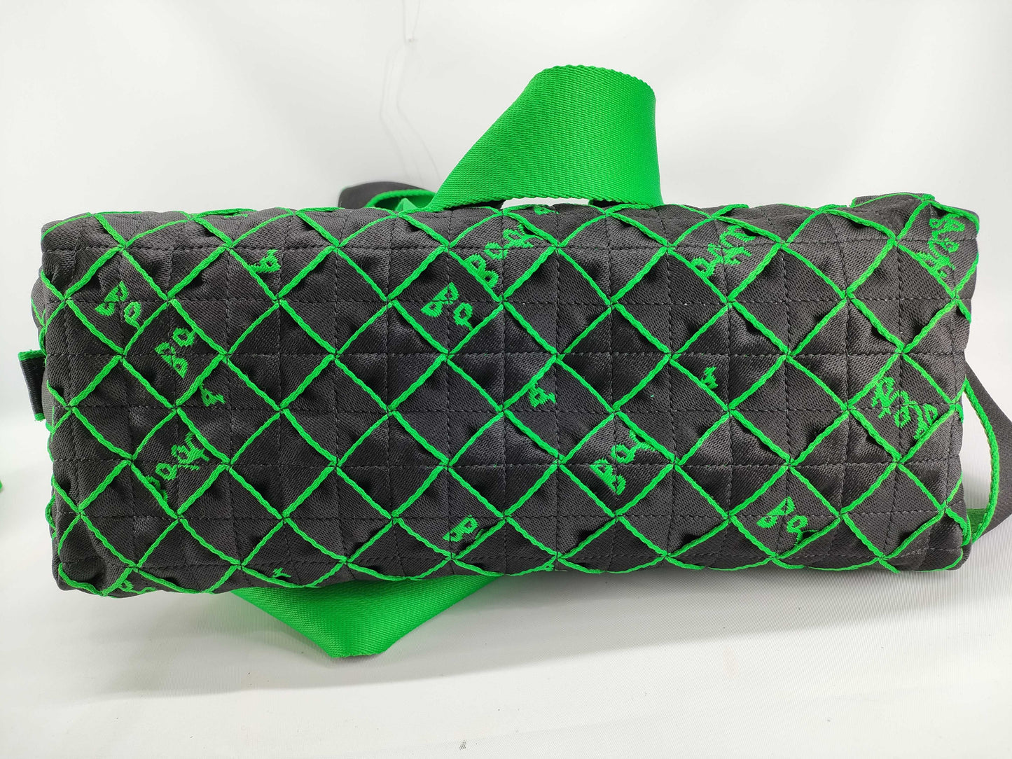 BOTTEGA VENETA Maxi Intrecciato Webbing 2-Way Tote Bag Shoulder Bag Black x Green