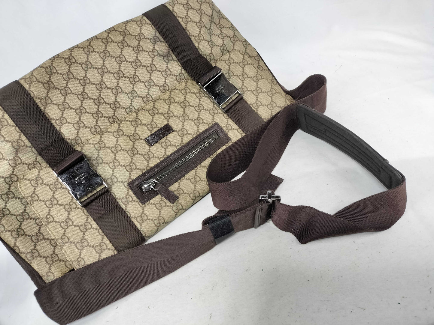 GUCCI GG Supreme Gucci Bag Shoulder Bag
