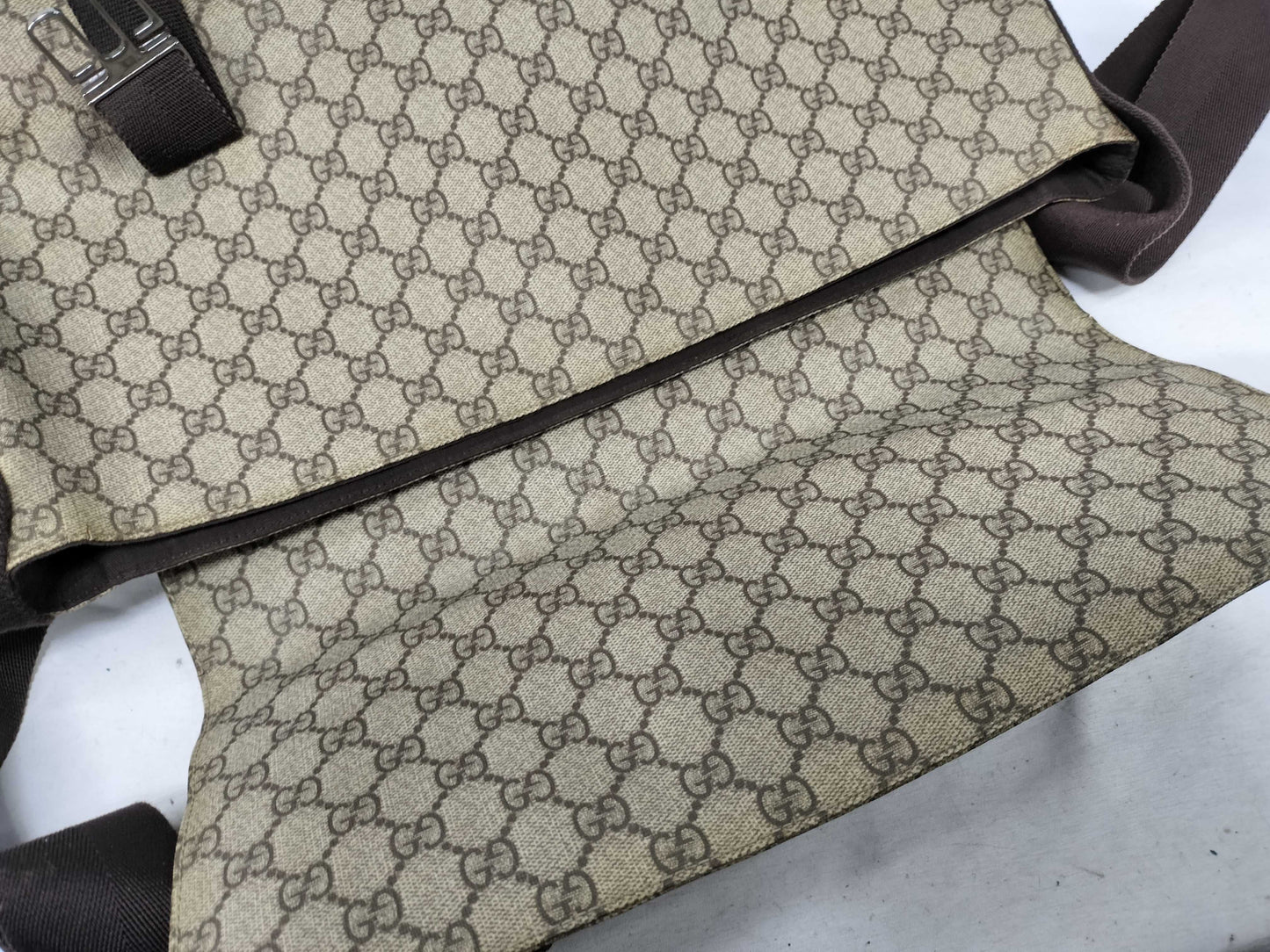 GUCCI GG Supreme Gucci Bag Shoulder Bag