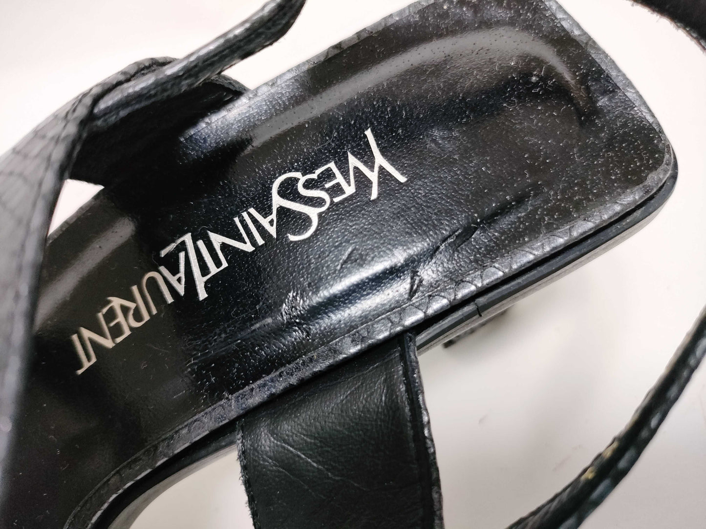 Yves Saint Laurent Yves Saint-LaurentSandals Sandals