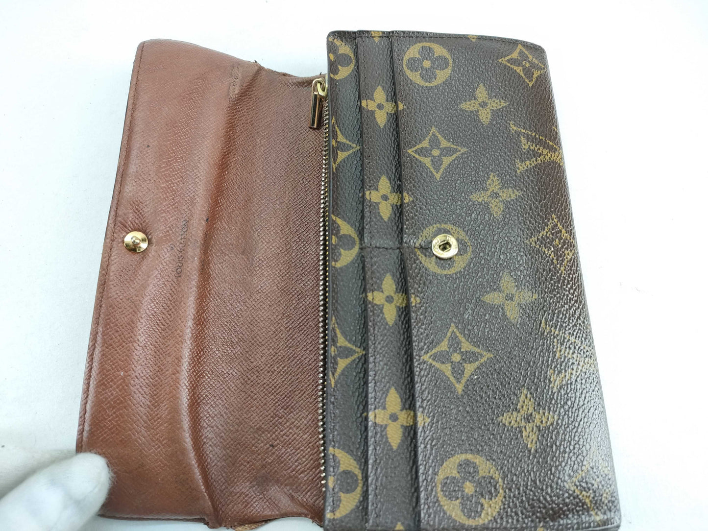 LOUIS VUITTON Monogram Louis Vuitton Monogram Wallet