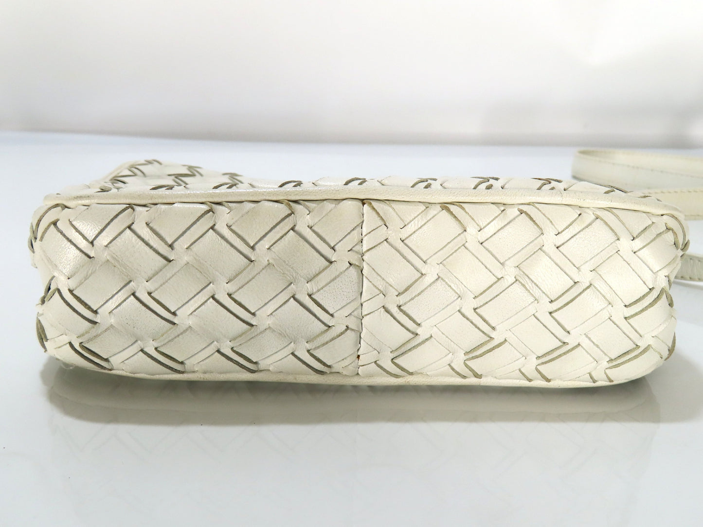 BALLY Shoulder Bag White Shoulder Bag