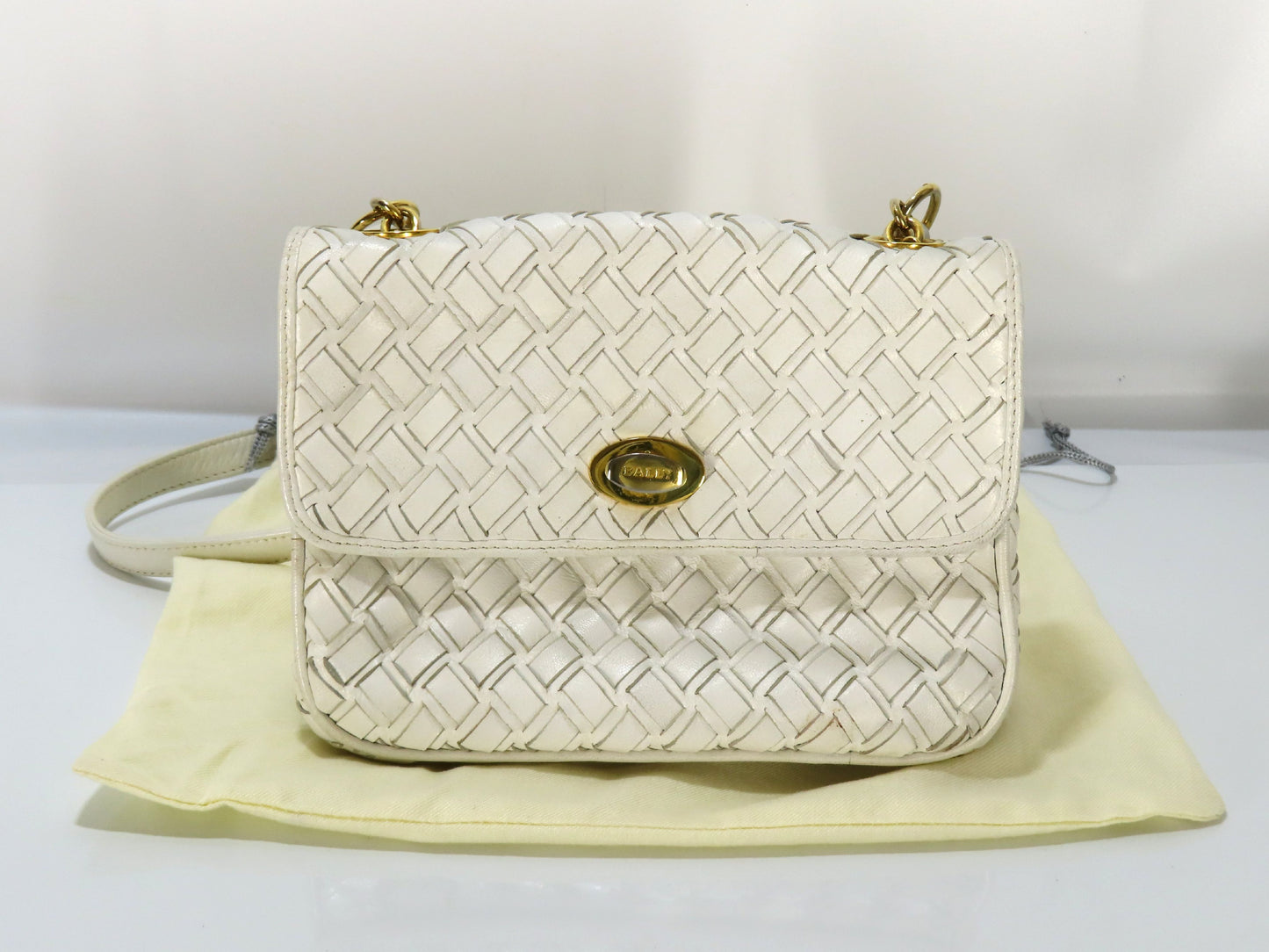 BALLY Shoulder Bag White Shoulder Bag