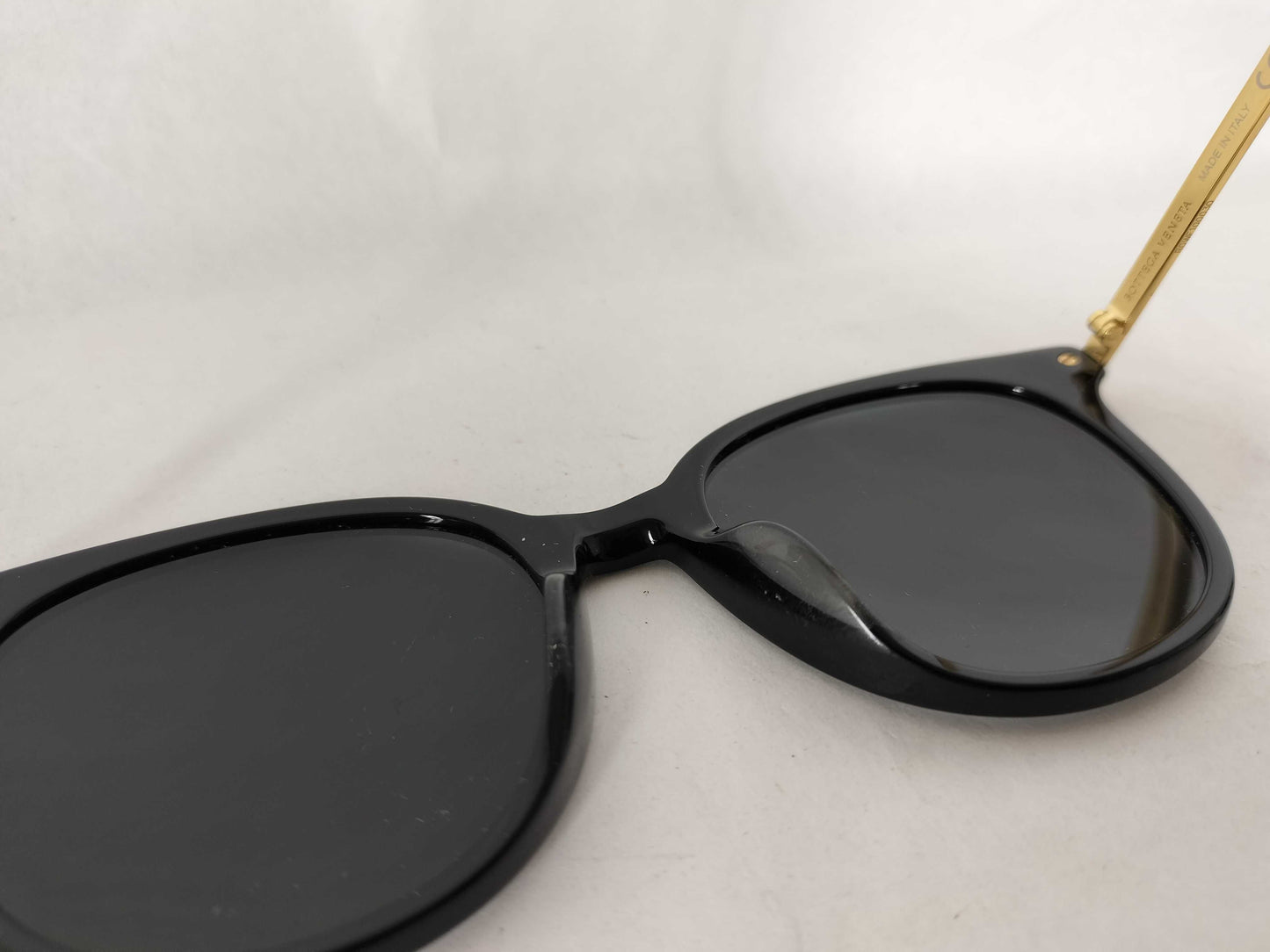 BOTTEGA VENETA Sunglasses Sunglasses and Glasses