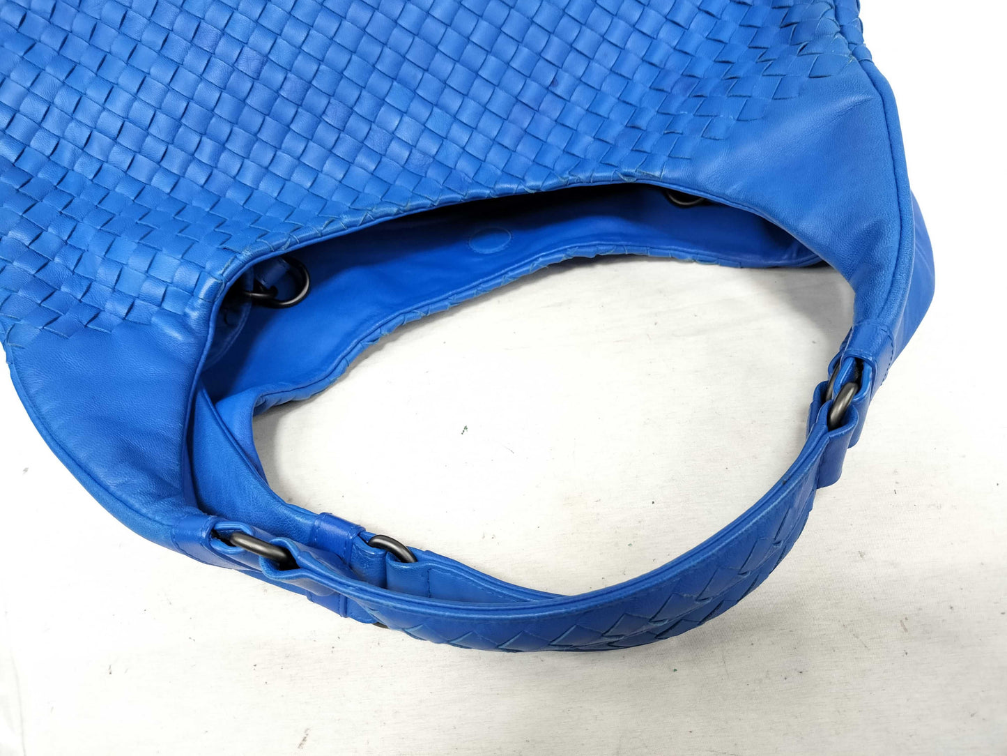 BOTTEGA VENETA Intrecciato Campana Handbag Blue Shoulder Bag