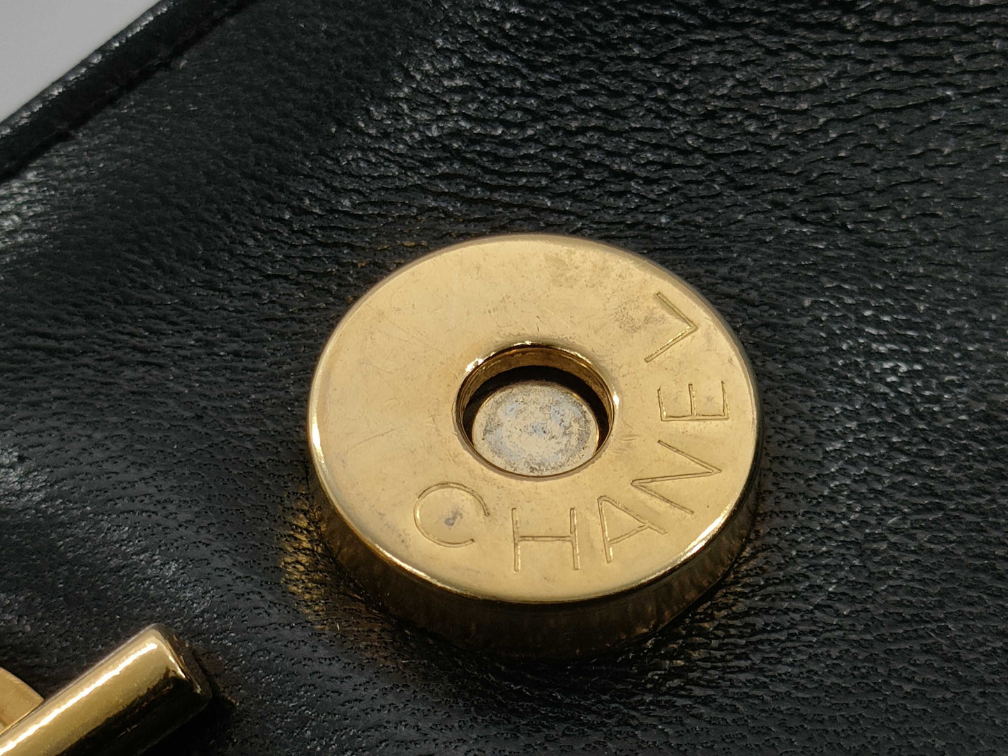 CHANEL Matelasse Chain Shoulder Bag