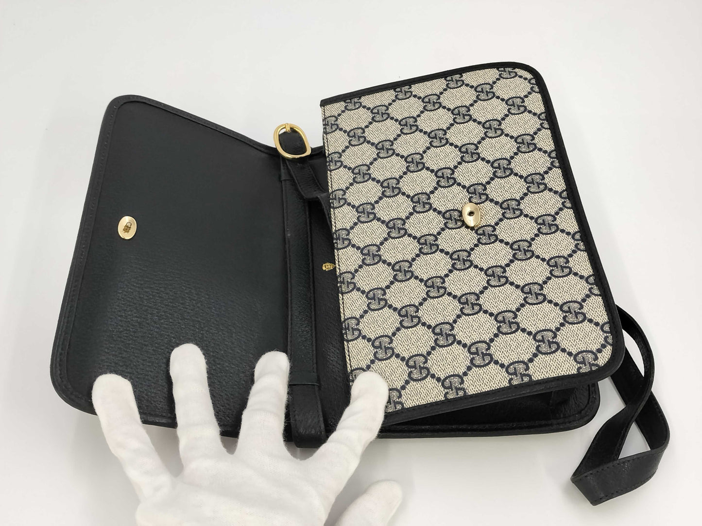 GUCCI shoulder bag