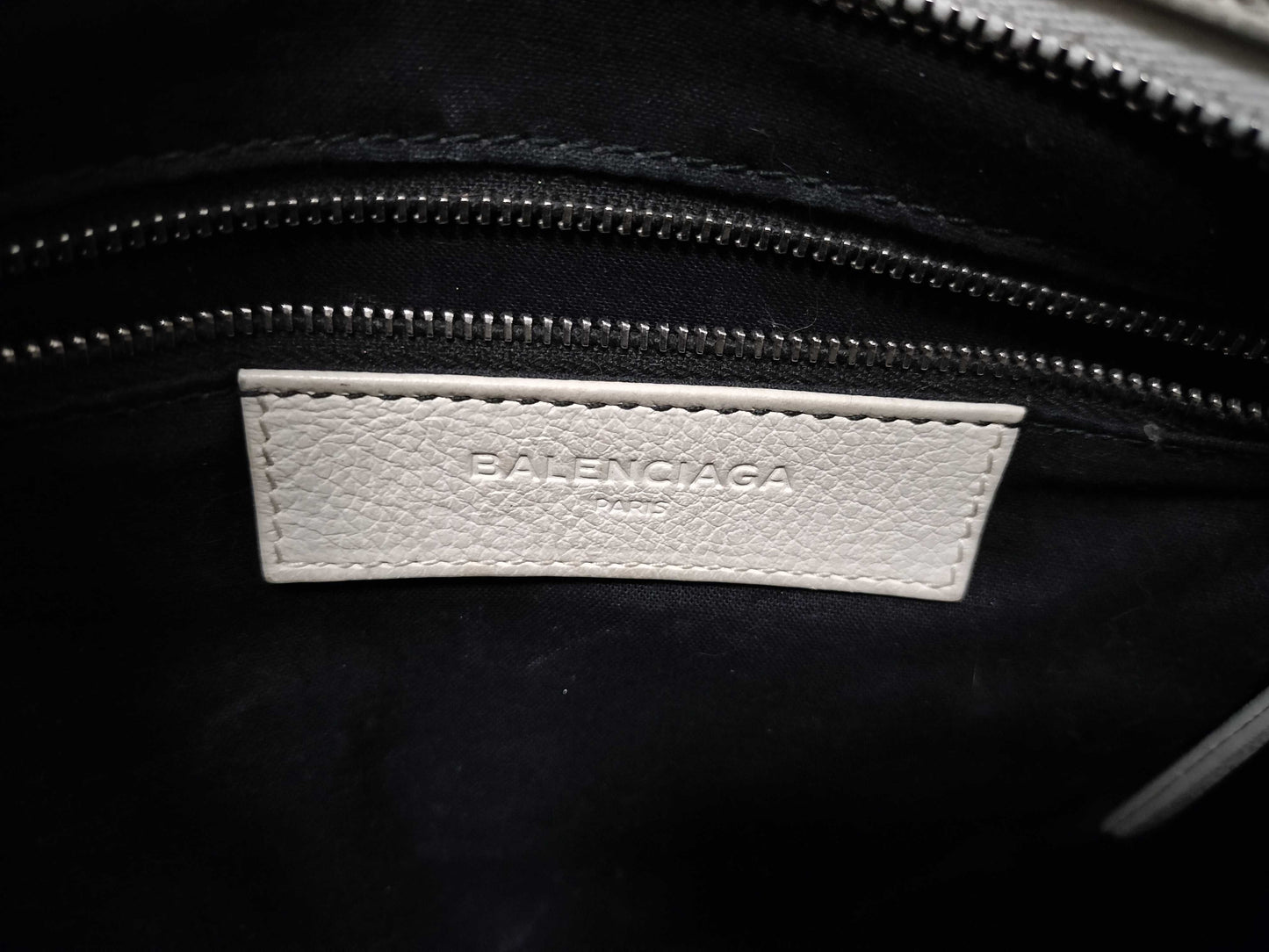 BALENCIAGA Balenciaga Tote Bag White Tote Bag