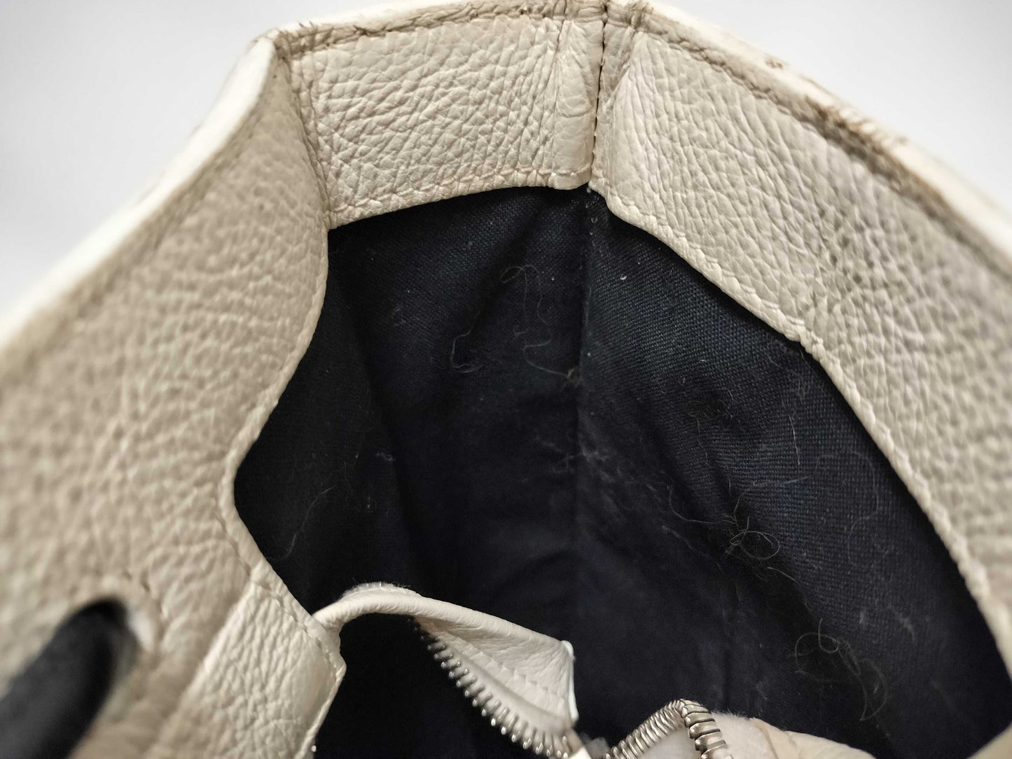 BALENCIAGA Balenciaga Tote Bag White Tote Bag