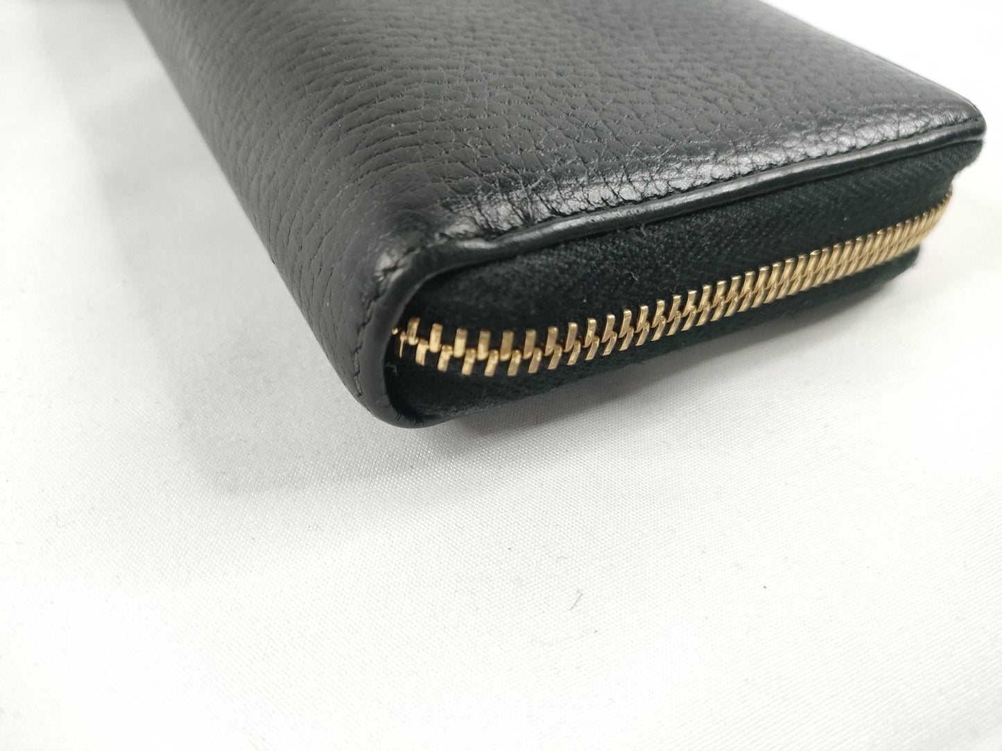 GUCCI GG Marmont Zippy Wallet