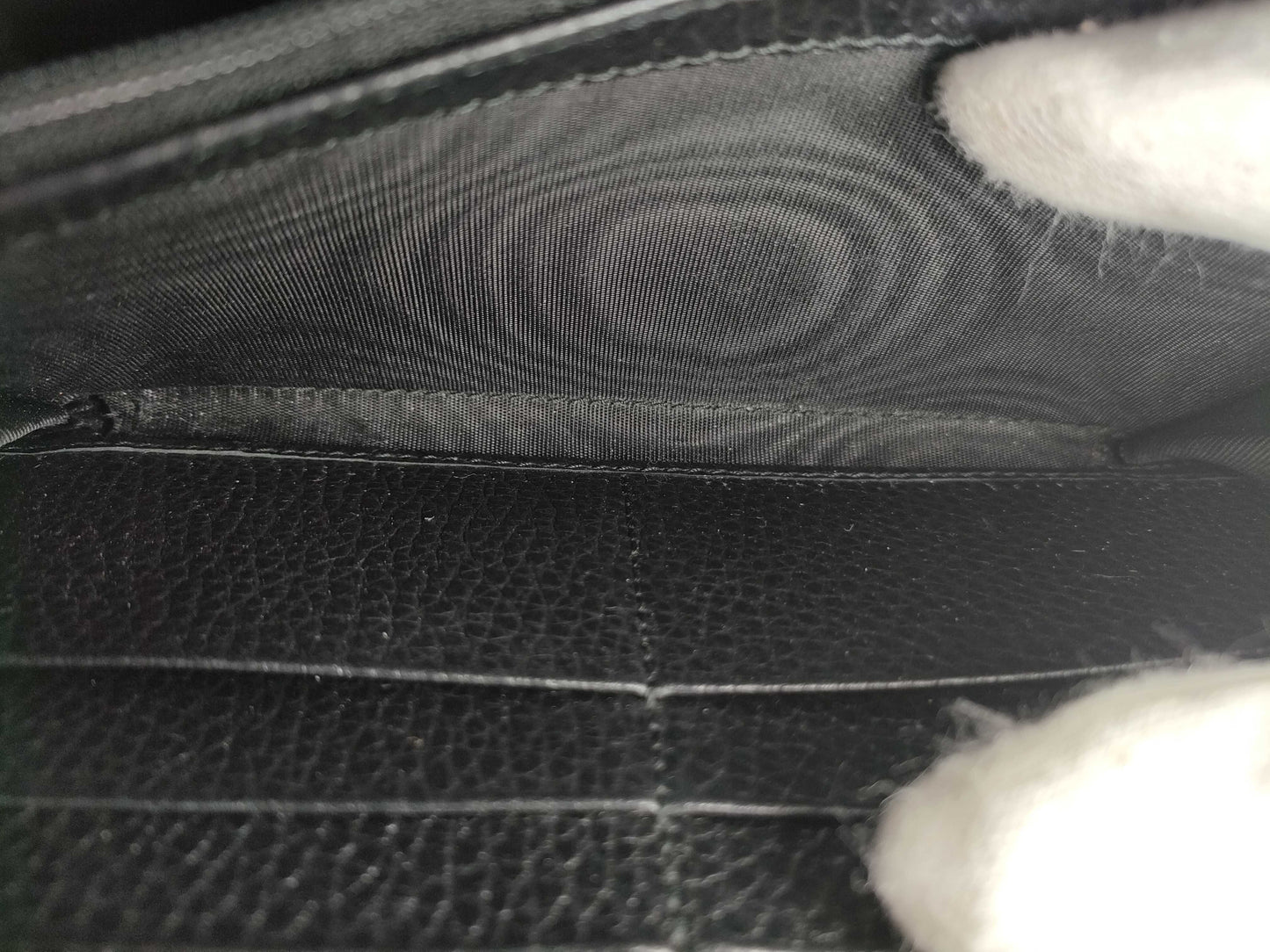 GUCCI GG Marmont Zippy Wallet