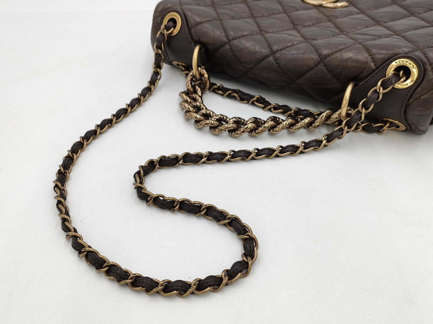 CHANEL Vintage Calfskin Matelasse 2-Way Hand Shoulder Bag, No. 16