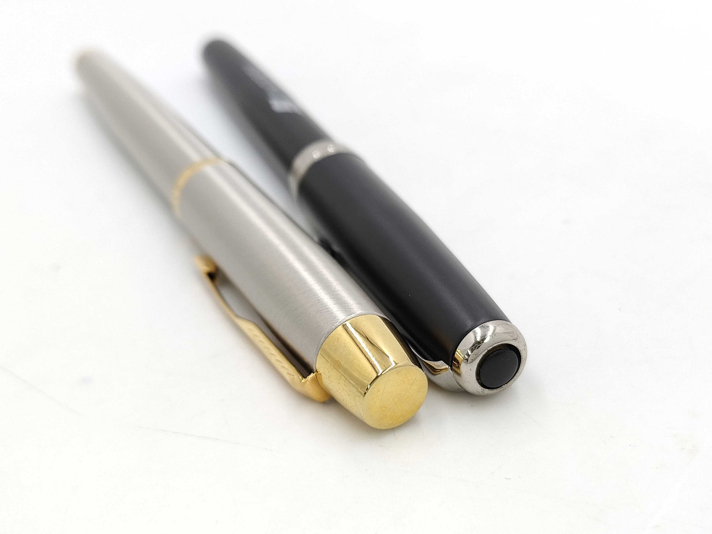 PARKER 2 pens, pens and fountain pens