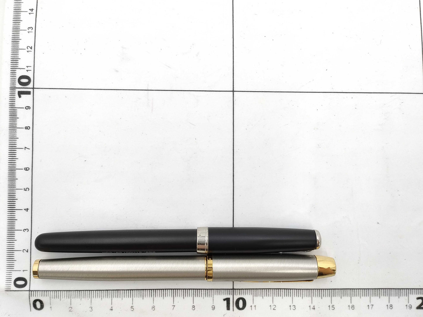 PARKER 2 pens, pens and fountain pens