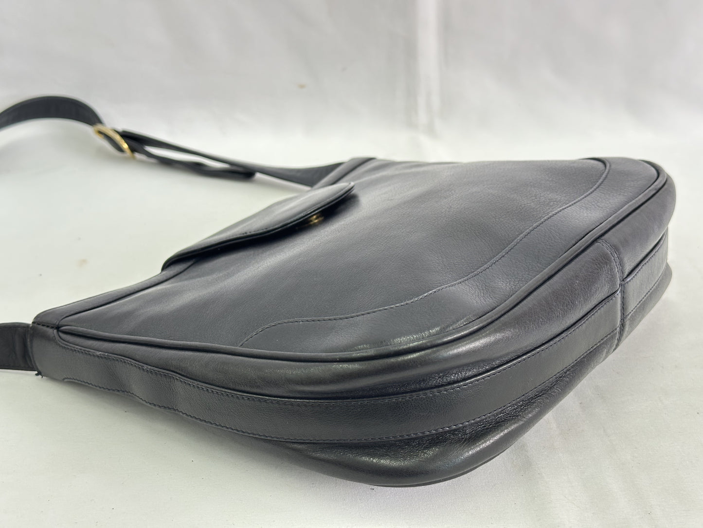GUCCI Horsebit Shoulder Bag