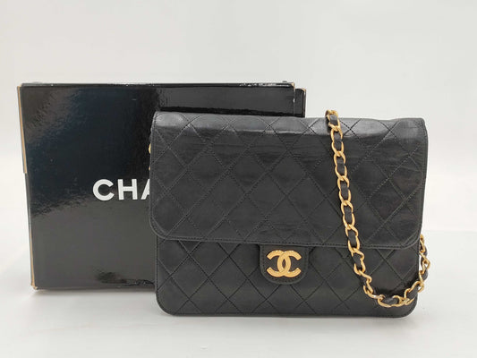 CHANEL Matelasse Chain Black Shoulder Bag