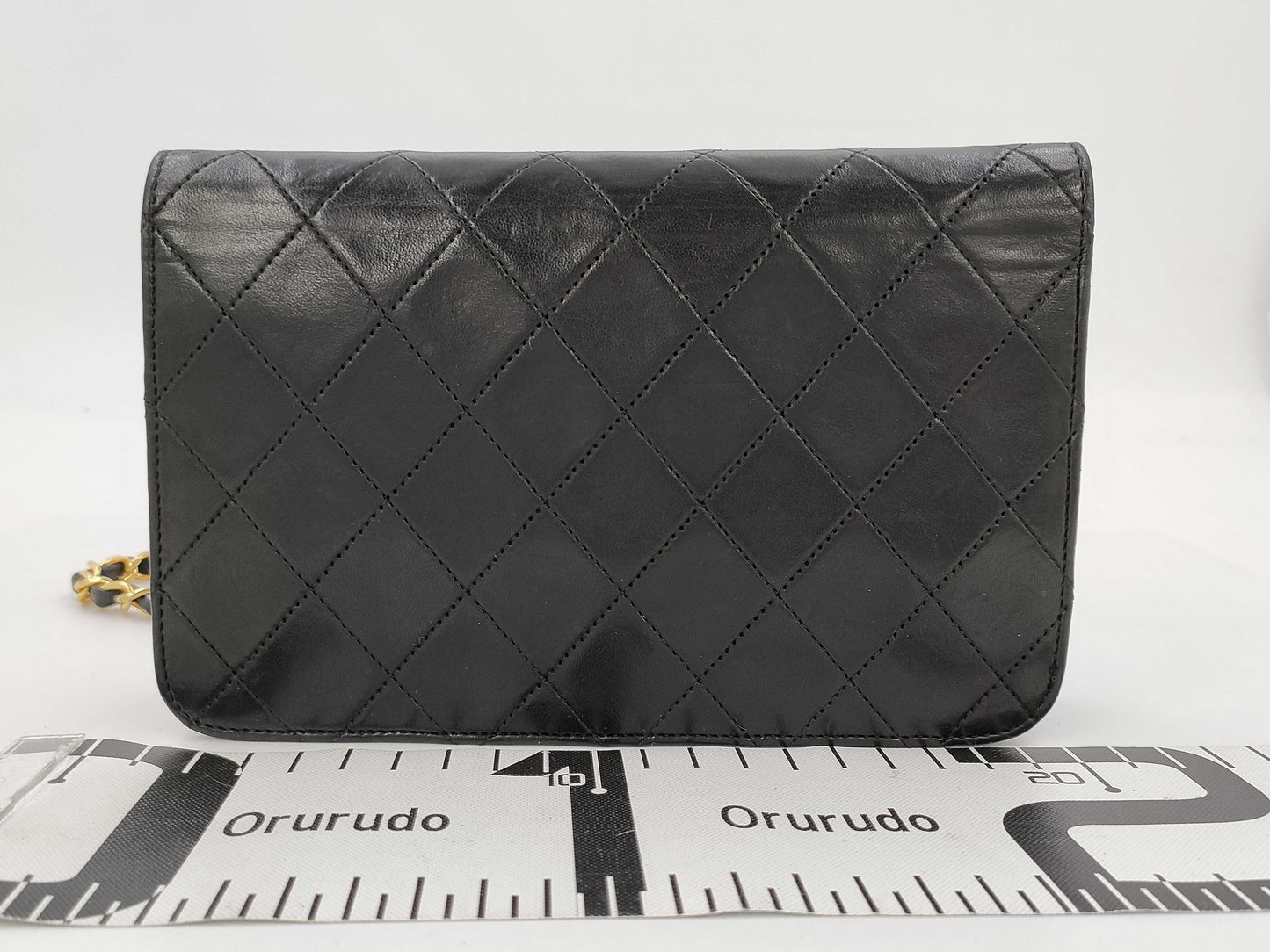 CHANEL Matelasse Black Shoulder Bag