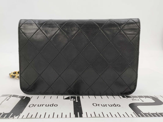 CHANEL Matelasse Black Shoulder Bag