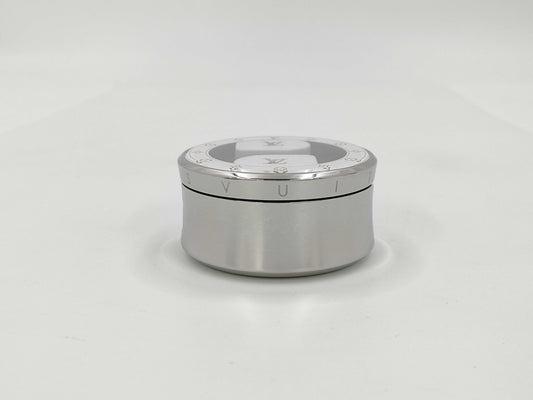 LOUIS VUITTON Horizon Earphones and other accessories