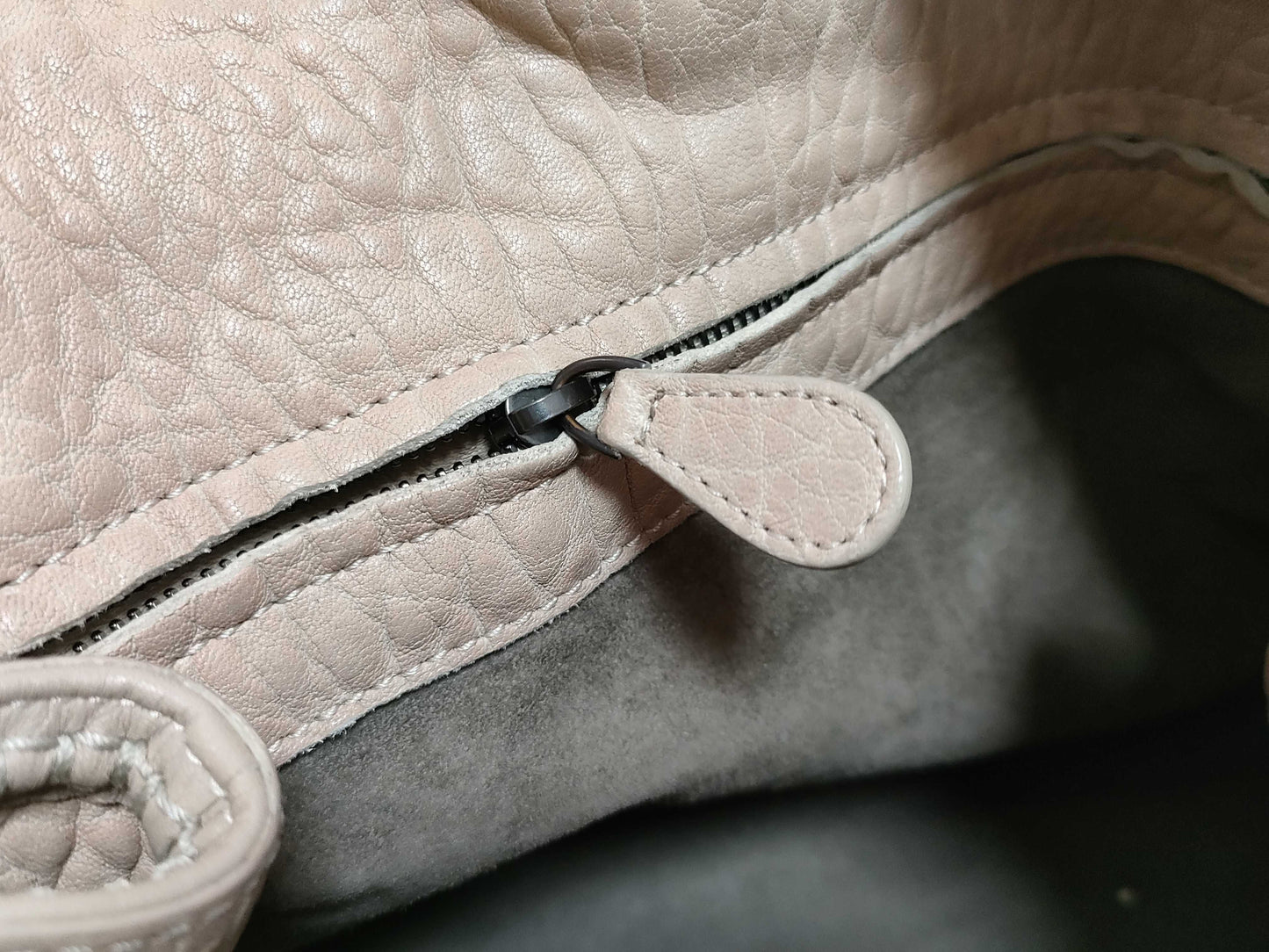 BOTTEGA VENETA Intrecciato Leather Tote Bag, Beige