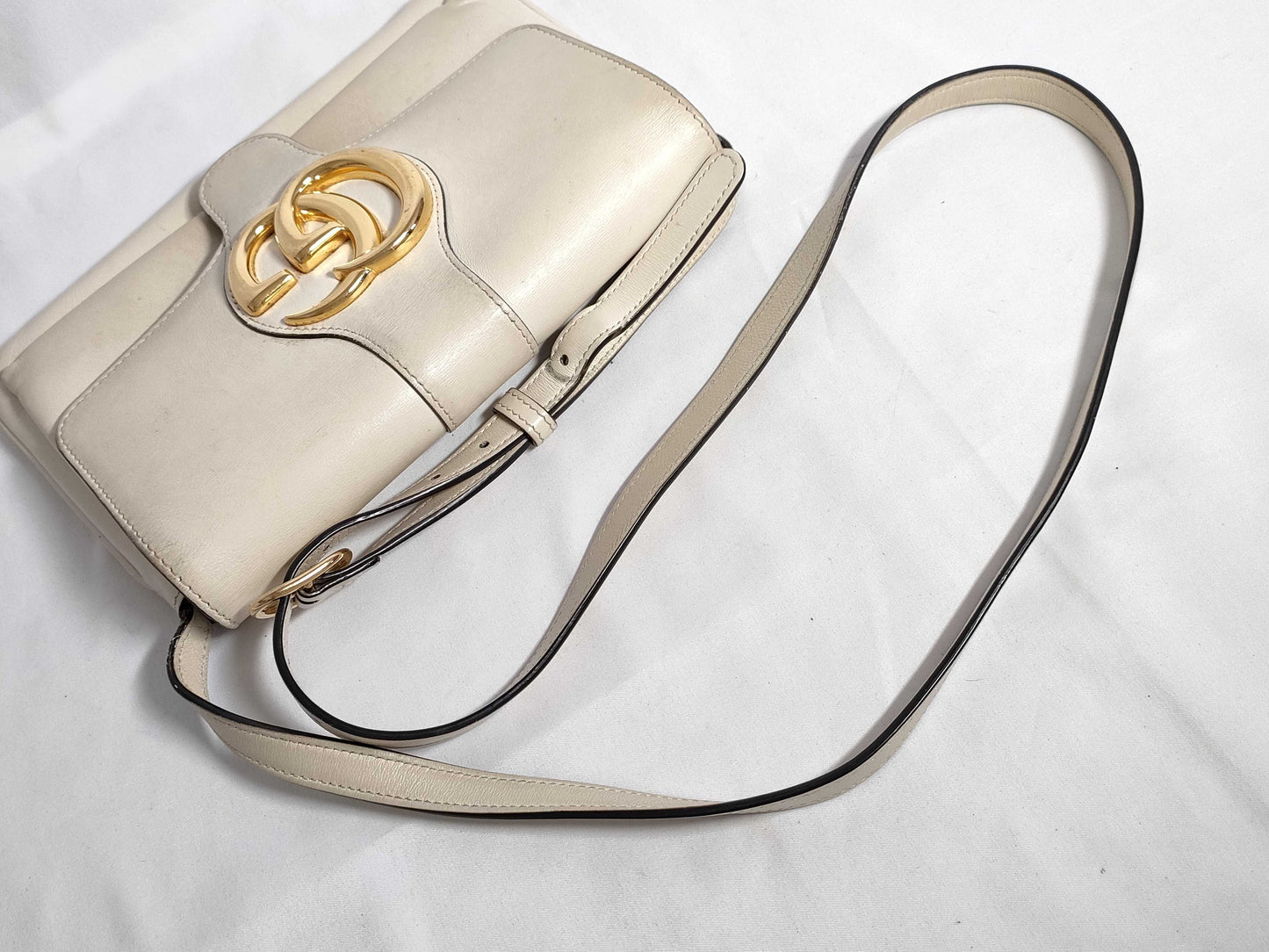 GUCCI Ally Leather Shoulder Bag White 550129 Shoulder Bag