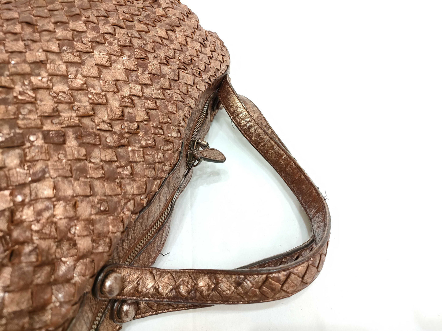 BOTTEGA VENETA Intrecciato PH - Bottega Veneta Metallic Shoulder Bag 32cm Handbag