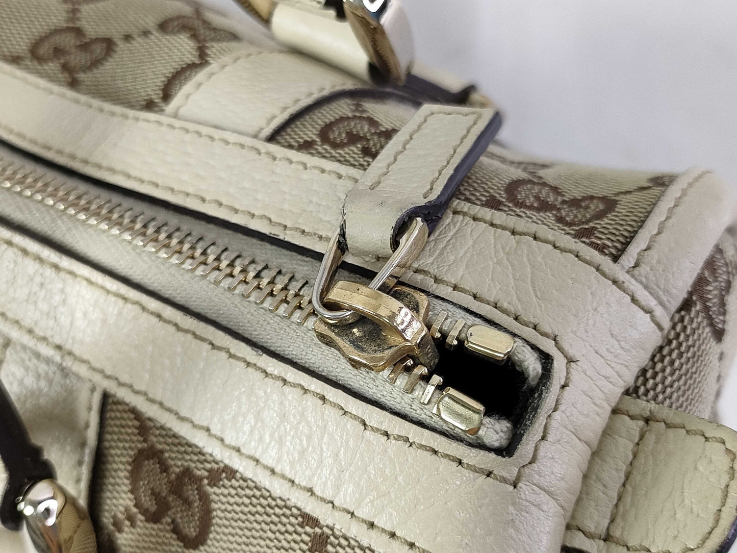 GUCCI GG Canvas Canvas and Leather Shoulder Bag Brown and Beige 130942 Handbag