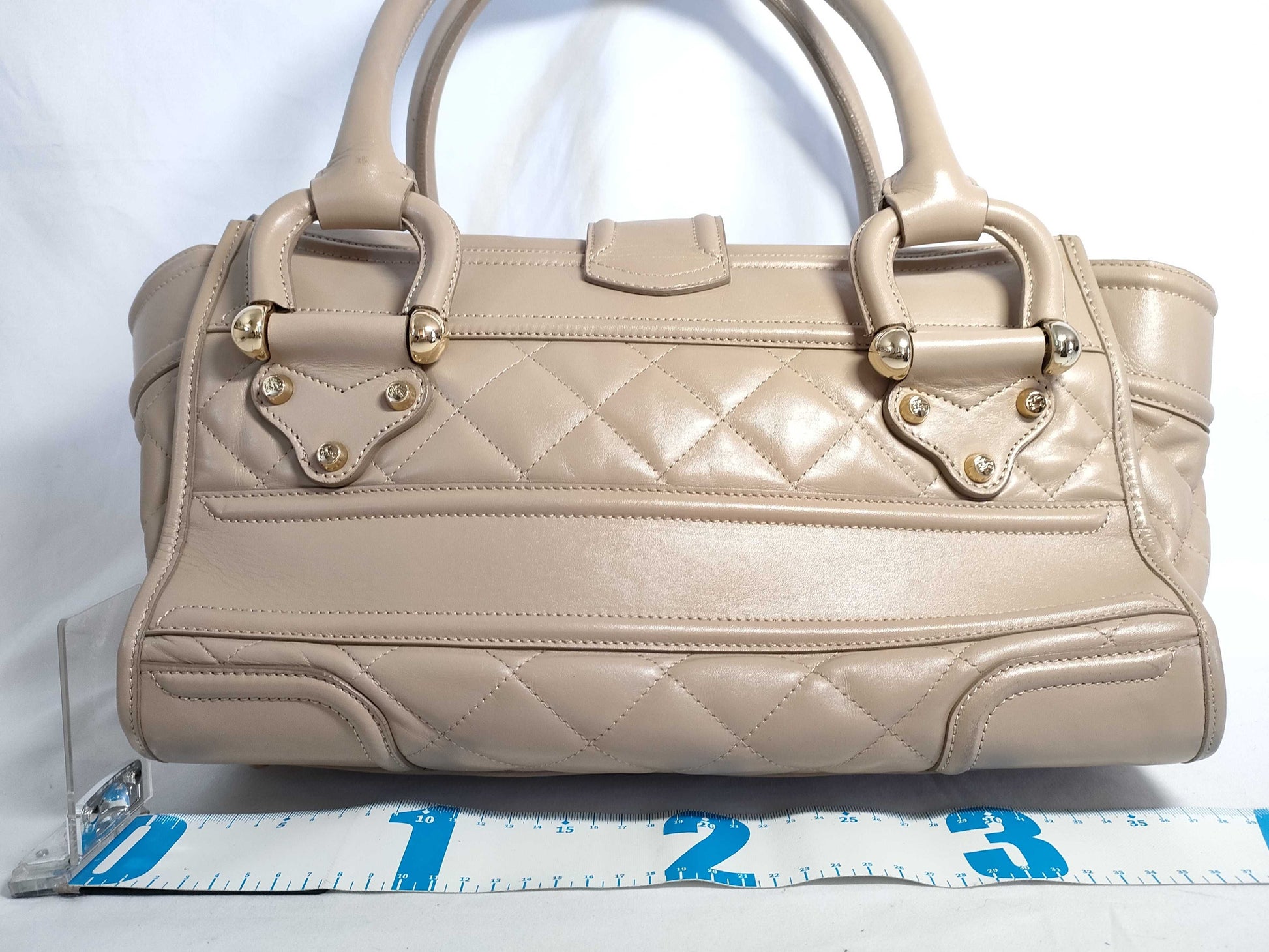 BURBERRY ID-Burberry Quilt Manor Leather Bag Handbag