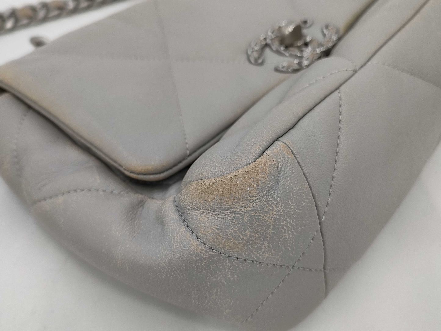 CHANEL Lambskin Ivory Shoulder Bag