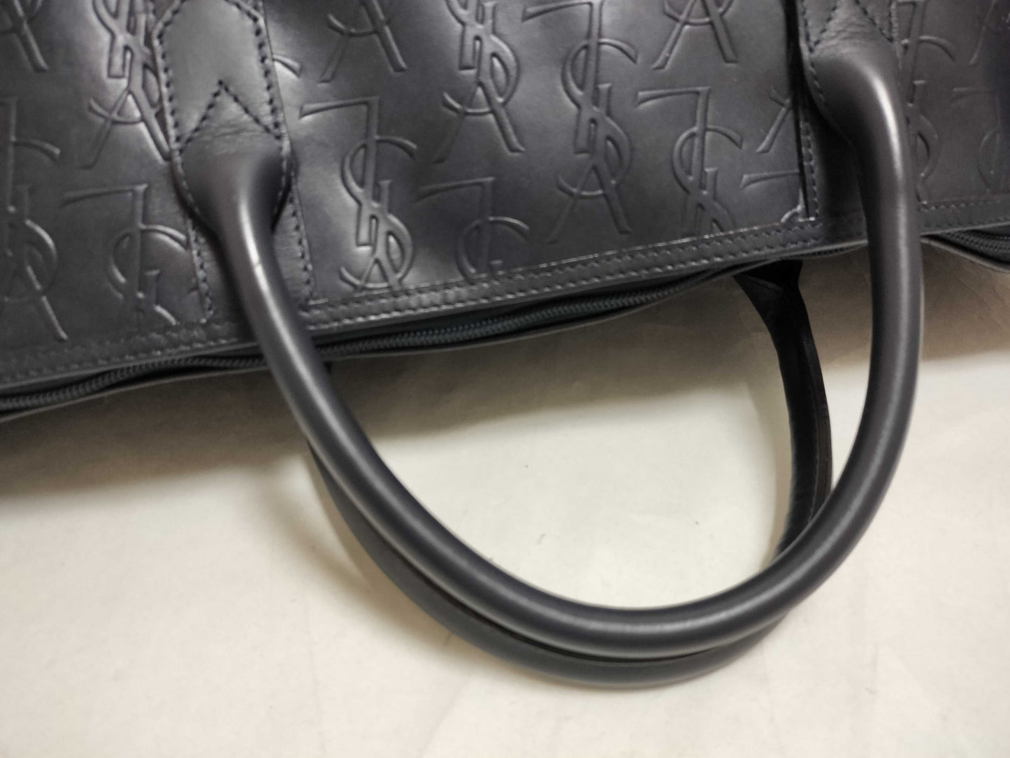 Yves Saint Laurent Leather Boston Bag Navy