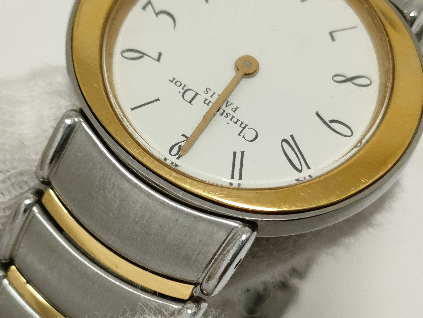 Dior Christian Dior D76-200 AX7998 SS/GP/QZ White Dial Women's Watch